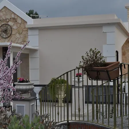 Agri Art Croce Vallone 3*
